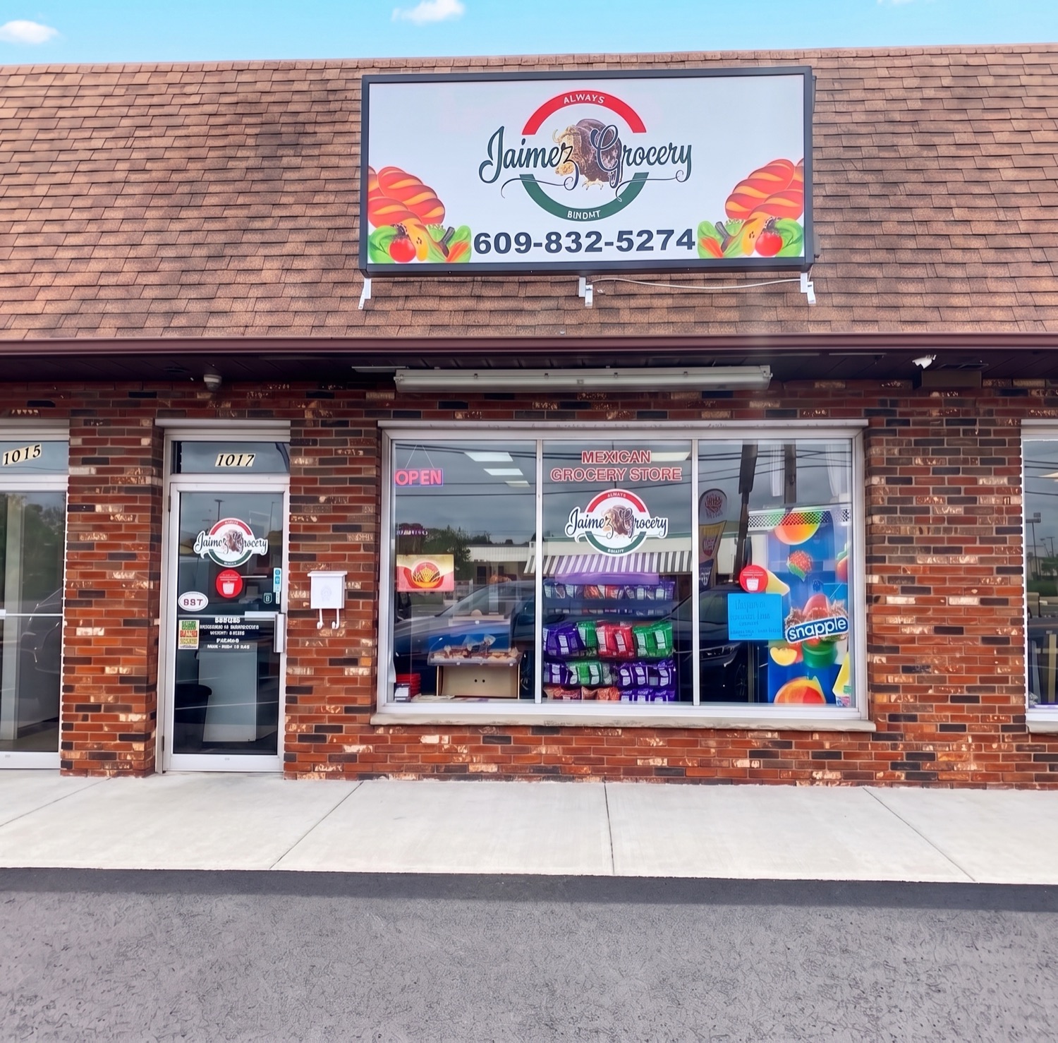 Fachada de Jaimez Grocery en Brick, NJ